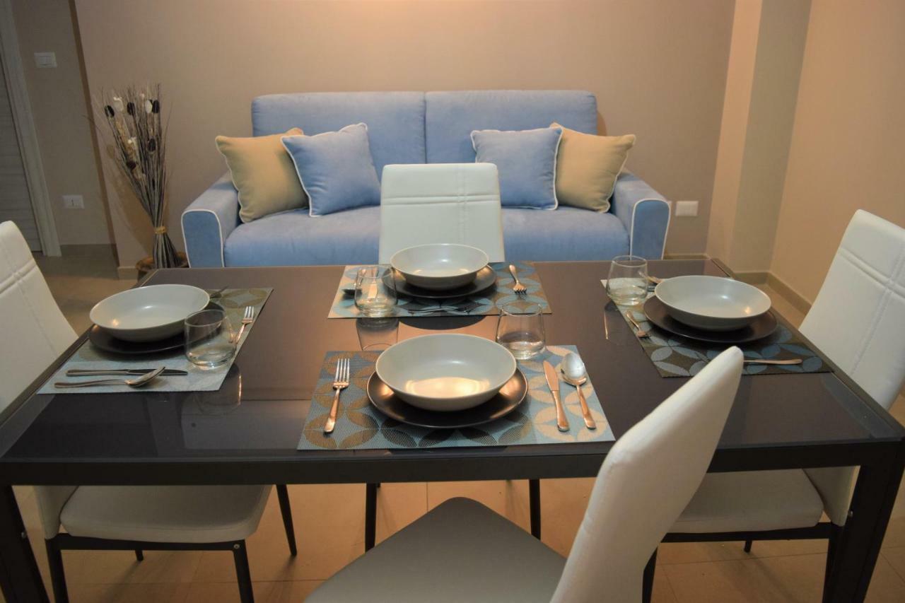 Casa Vacanze Lombardo Санта-Тереза-ди-Рива Экстерьер фото